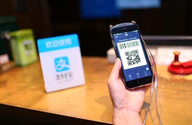 阿里的社交夢，除了押注支付寶已別無他路？